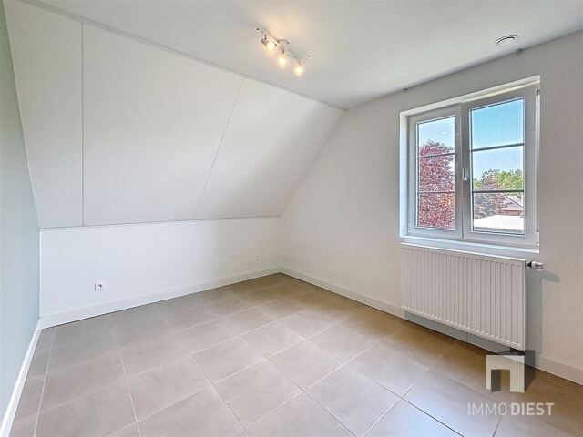 9057 afbeelding 17